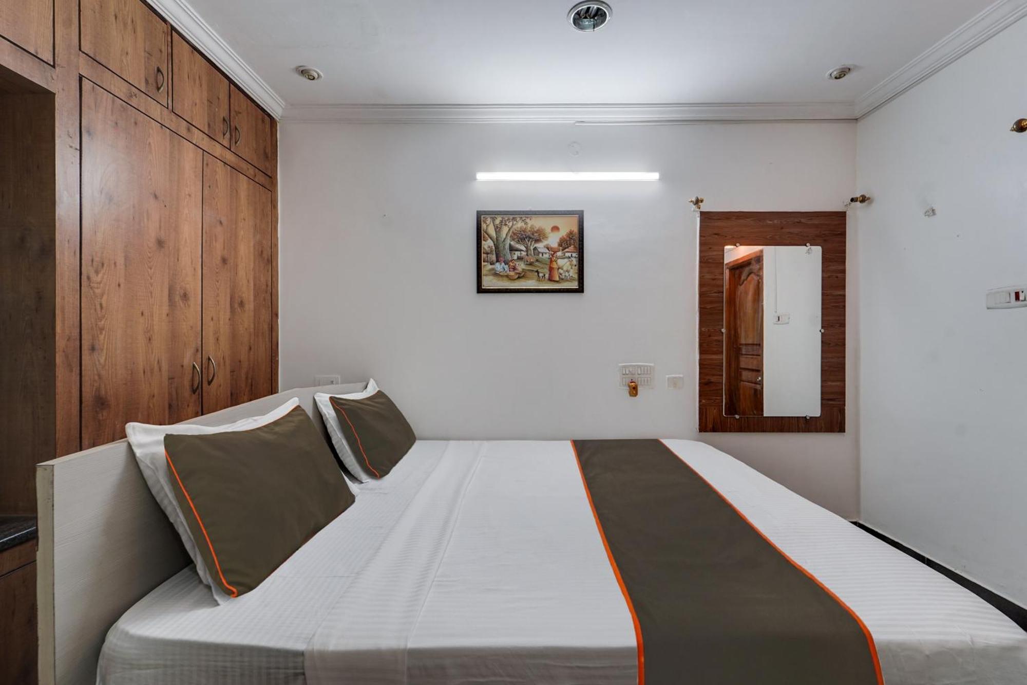 Collection O Mahika Homestay ティルパティ エクステリア 写真